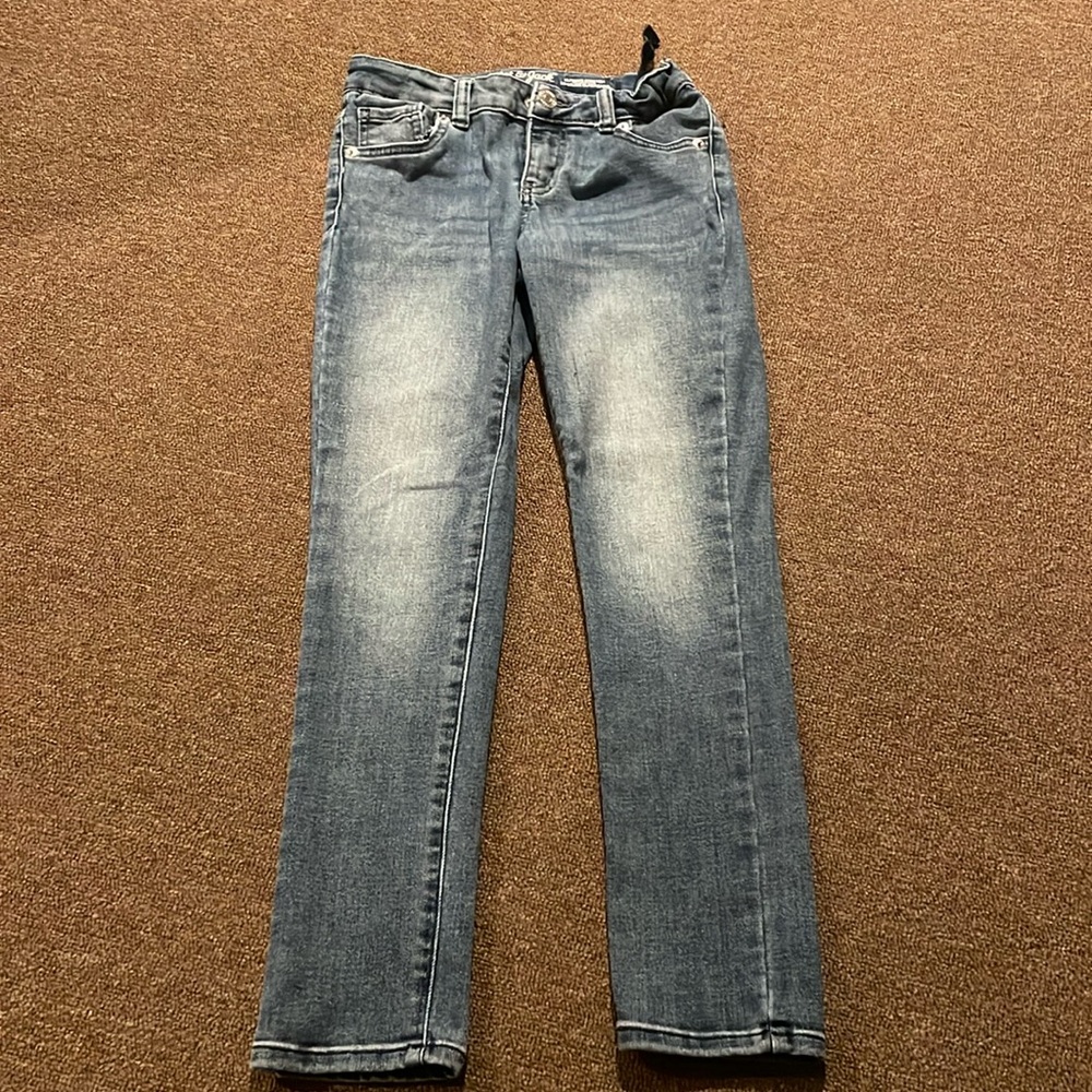 Adjustable waist kids jeans in size 12 - by Cat & Jack!